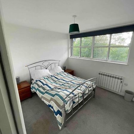 2 Bed City Centre Flat Бат Екстер'єр фото